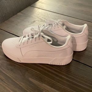 Carina women’s sneaker - Puma